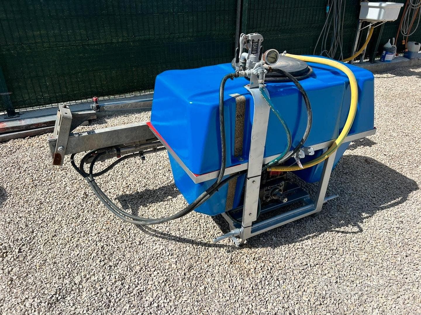 Botte a sollevatore 400 litri con barra 10 m — foto 4