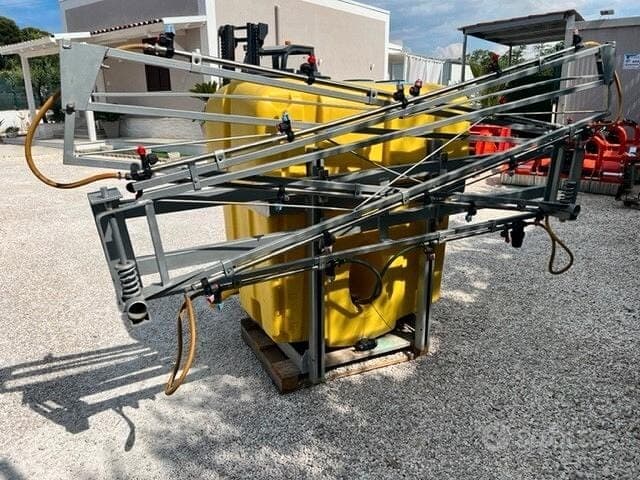 Botte Caffini 600 lt con barra manuale 12 m — foto 4
