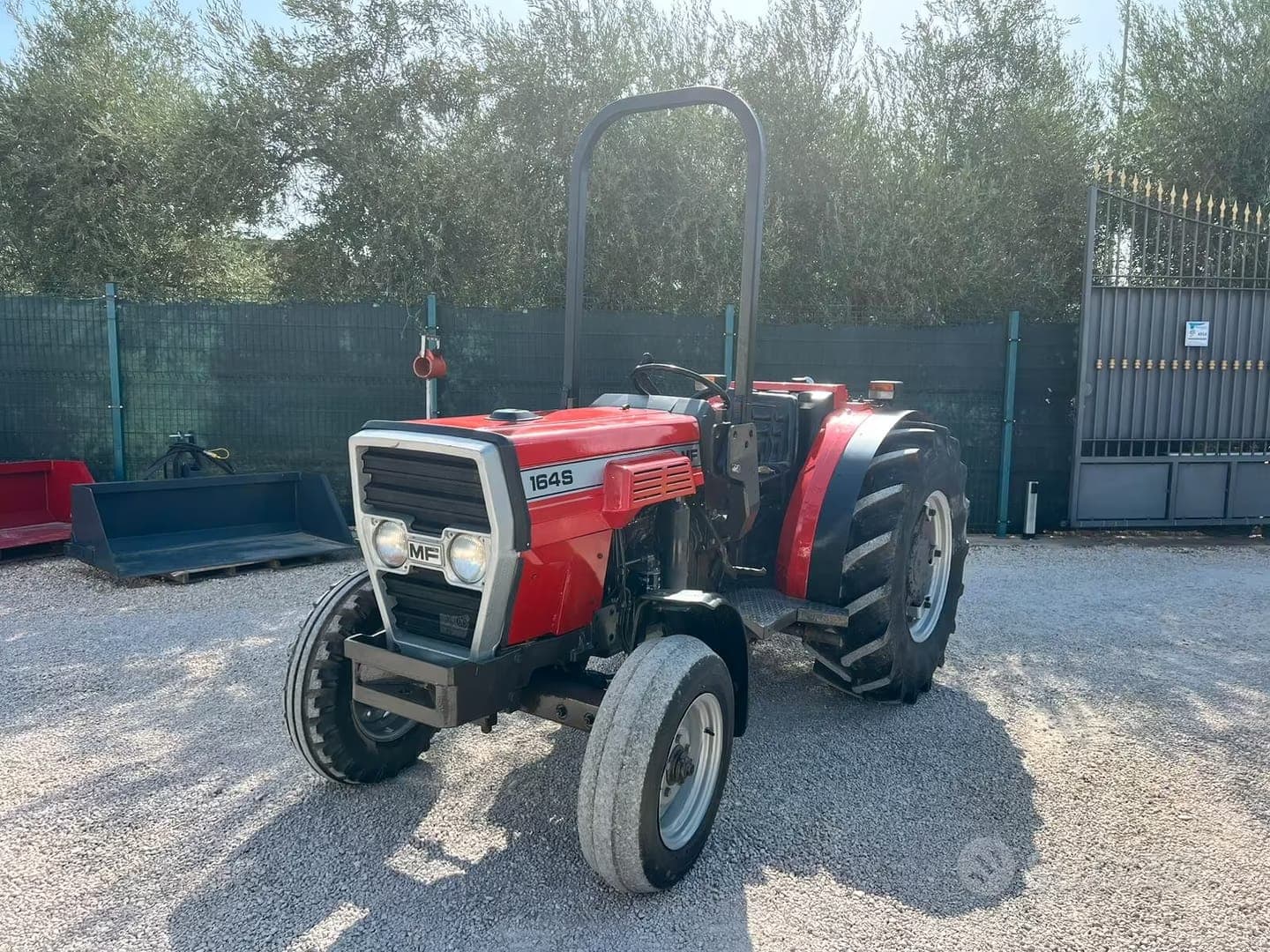 Massey Ferguson 164 S usato null